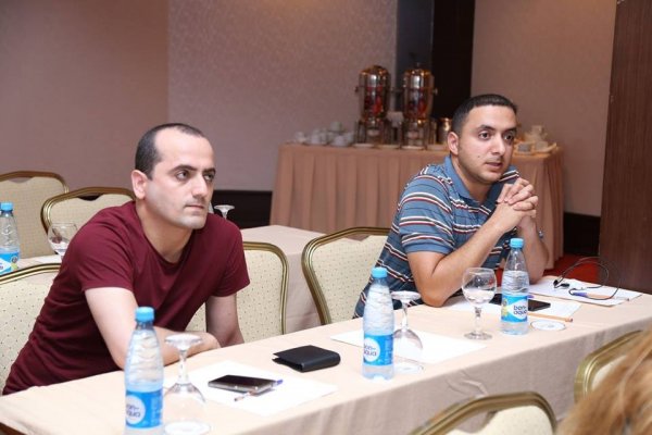 “AtaHolding” bu ilin 6 ayı ərzində PR üzrə gördüyü işlərin hesabatını təqdim edib -FOTOLAR “AtaHolding” bu ilin 6 ayı ərzində PR üzrə gördüyü işlərin hesabatını təqdim edib -FOTOLAR