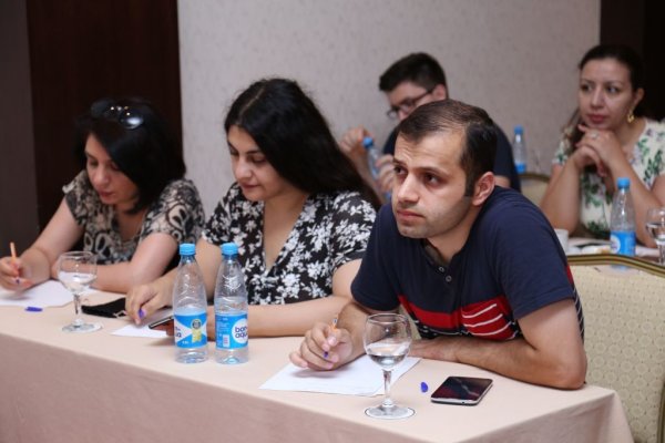 “AtaHolding” bu ilin 6 ayı ərzində PR üzrə gördüyü işlərin hesabatını təqdim edib -FOTOLAR “AtaHolding” bu ilin 6 ayı ərzində PR üzrə gördüyü işlərin hesabatını təqdim edib -FOTOLAR