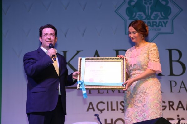 Qənirə Paşayevaya Aksaray və Kapadokyanın fəxri vətəndaşlığı verildi Qənirə Paşayevaya Aksaray və Kapadokyanın fəxri vətəndaşlığı verildi