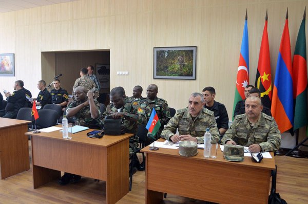 Azərbaycan tankçıları "Tank biatlonu" müsabiqəsinin püşkatma mərasimində iştirak ediblər - FOTO