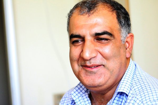 Sumqayıtlı aktyor Mətləb Səfərli: "Bilmirəm, rejissorlar mənə pis obraz niyə verirlər, məncə pis adam deyiləm" - MÜSAHİBƏ (FOTOLAR) Sumqayıtlı aktyor Mətləb Səfərli: "Bilmirəm, rejissorlar mənə pis obraz niyə verirlər, məncə pis adam deyiləm" - MÜSAHİBƏ (FOTOLAR)