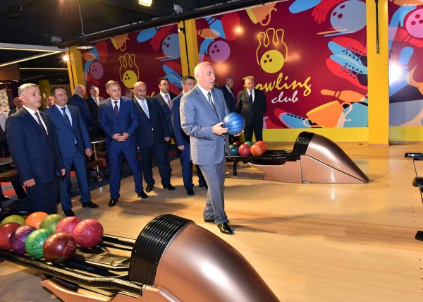 Sumqayıtda gənclər üçün yeni məkan – Zakir Fərəcov boulinq mərkəzinin açılışında - FOTOLAR