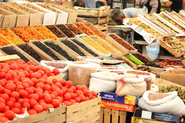 Sumqayıtda bazar, market və yarmarka qiymətləri arasında hansı fərqlər var? – REPORTAJ (FOTOLAR)