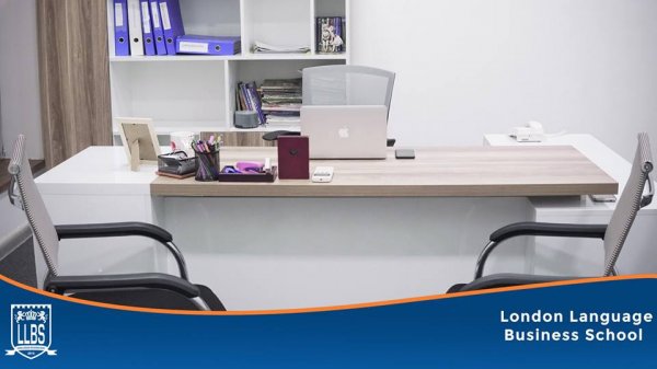 "London Language and Business School" artıq yeni ünvanda "London Language and Business School" artıq yeni ünvanda