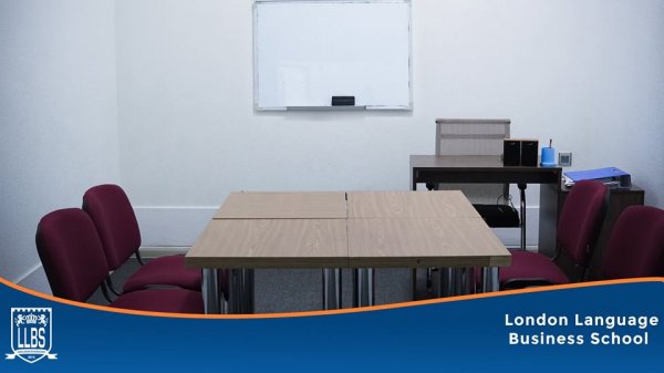 "London Language and Business School" artıq yeni ünvanda "London Language and Business School" artıq yeni ünvanda