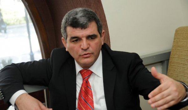 Milli Məclisi nüfuzdan salan deputatlar... Milli Məclisi nüfuzdan salan deputatlar...