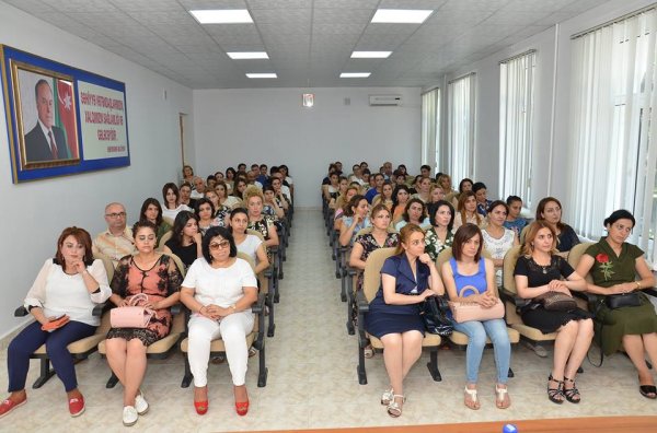 YAP Sumqayıt şəhər təşkilatı gənc tibb işçiləri ilə görüş keçirib - FOTOLAR YAP Sumqayıt şəhər təşkilatı gənc tibb işçiləri ilə görüş keçirib - FOTOLAR