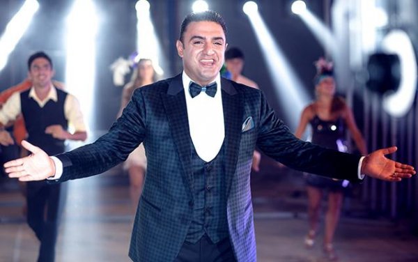 Televiziyalarda Azərbaycan ədəbi dilinin normalarını pozan aparıcıların adları açıqlanıb - SİYAHI Televiziyalarda Azərbaycan ədəbi dilinin normalarını pozan aparıcıların adları açıqlanıb - SİYAHI