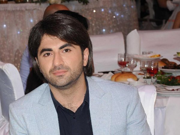 Televiziyalarda Azərbaycan ədəbi dilinin normalarını pozan aparıcıların adları açıqlanıb - SİYAHI Televiziyalarda Azərbaycan ədəbi dilinin normalarını pozan aparıcıların adları açıqlanıb - SİYAHI