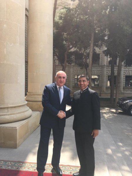 Azərbaycan ilə Boliviya vizaların ləğvi barədə saziş imzalayıb