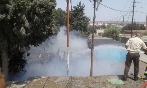 Sumqayıtda qəbirstanlıq yanır - FOTOLAR + VİDEO Sumqayıtda qəbirstanlıq yanır - FOTOLAR + VİDEO