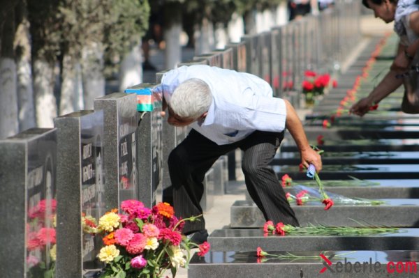 "Qələbə gününü qeyd edəcəyimizə ümid edirik" - Qubadlı ictimaiyyəti işğal gününü andı - VİDEO+FOTOREPORTAJ