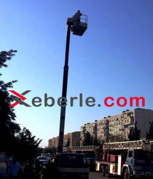 Sumqayıtda kuryoz hadisə: borcu olan şəxsi 1 sutka göydə saxladılar- FOTO Sumqayıtda kuryoz hadisə: borcu olan şəxsi 1 sutka göydə saxladılar- FOTO