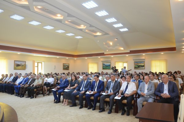Qəbul imtahanlarında yüksək bal toplayan Qubadlı gəncləri ilə görüş keçirilib - FOTOLAR Qəbul imtahanlarında yüksək bal toplayan Qubadlı gəncləri ilə görüş keçirilib - FOTOLAR