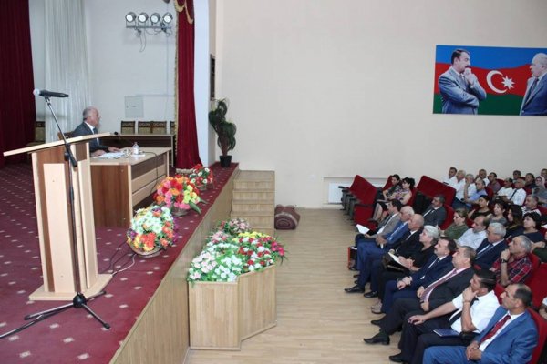 Sumqayıtda zona müşavirəsi: məmurlara tapşırıqlar verildi - FOTOLAR Sumqayıtda zona müşavirəsi: məmurlara tapşırıqlar verildi - FOTOLAR