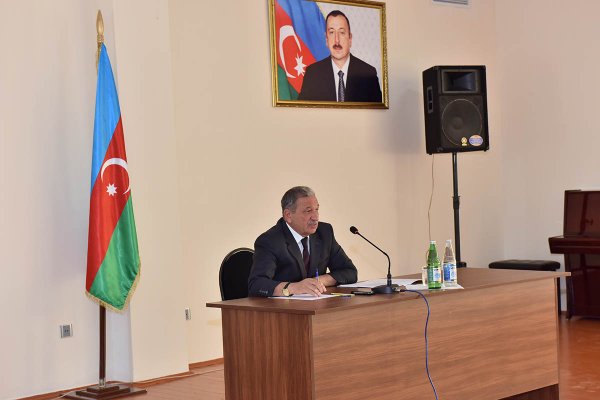 Sumqayıtda məmurlar Hacı Zeynalabdin qəsəbəsinə toplaşdı: problemlərin aradan qaldırılması... - FOTOLAR Sumqayıtda məmurlar Hacı Zeynalabdin qəsəbəsinə toplaşdı: problemlərin aradan qaldırılması... - FOTOLAR