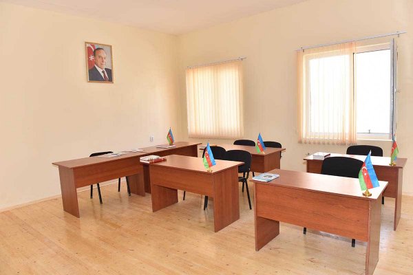 Sumqayıtın icra başçısı  “Bilik günü” tədbirində – FOTOLAR