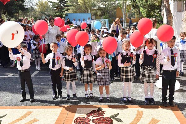 Sumqayıtın icra başçısı  “Bilik günü” tədbirində – FOTOLAR
