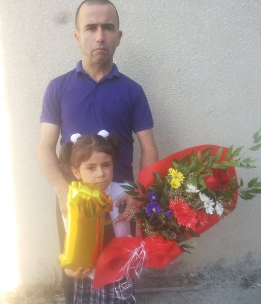 Jurnalistlər də övladlarını ilk dəfə 1-ci sinfə apardılar - FOTOLAR Jurnalistlər də övladlarını ilk dəfə 1-ci sinfə apardılar - FOTOLAR