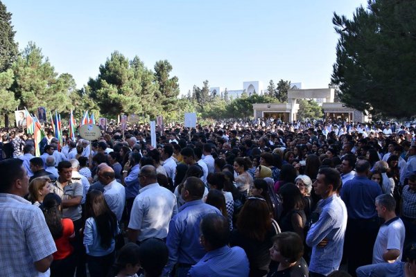 Sumqayıt Dövlət Universitetində “Bilik günü” - FOTO Sumqayıt Dövlət Universitetində “Bilik günü” - FOTO
