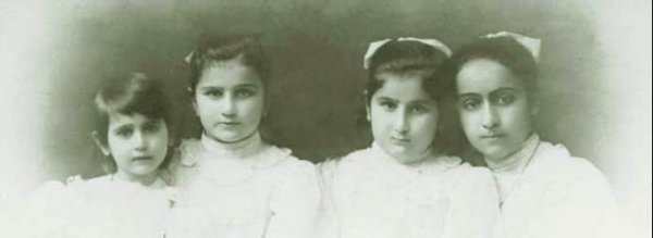 Azərbaycanı sevməyən NAZİR QIZININ Avropada ACINACAQLI HƏYATI - İLK DƏFƏ - FOTO Azərbaycanı sevməyən NAZİR QIZININ Avropada ACINACAQLI HƏYATI - İLK DƏFƏ - FOTO