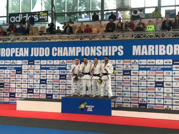 Cüdoçularımız ilk gündə 6 medal qazandılar - FOTOLAR Cüdoçularımız ilk gündə 6 medal qazandılar - FOTOLAR