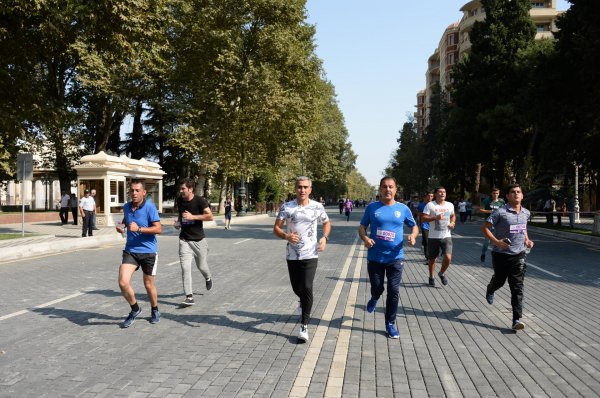 Heydər Əliyev Fondunun təşəbbüsü ilə “Gəncə Marafonu - 2017” keçirilib - FOTO