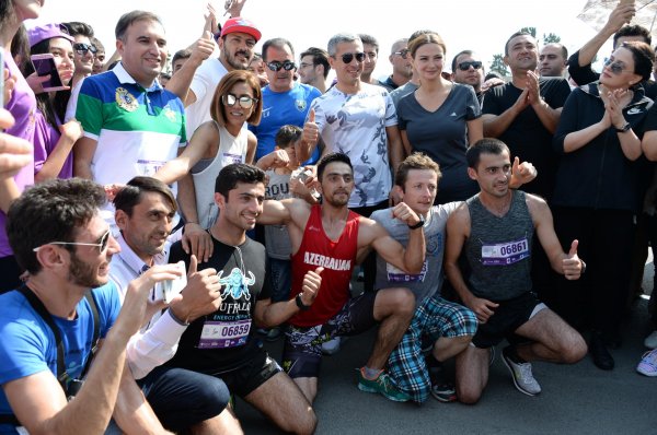 Heydər Əliyev Fondunun təşəbbüsü ilə “Gəncə Marafonu - 2017” keçirilib - FOTO