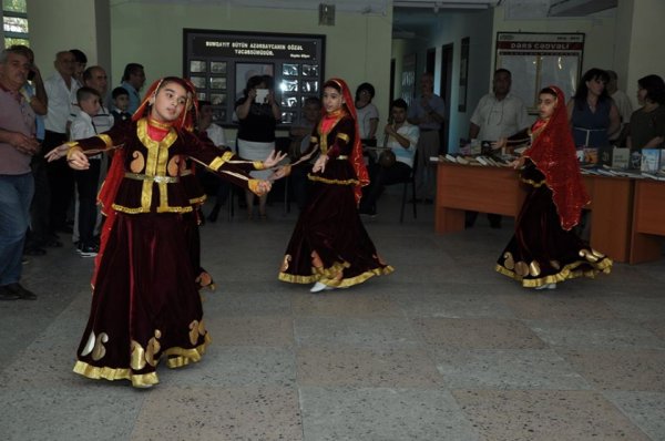 Sumqayıt Regional Mədəniyyət və Turizm İdarəsi silsilə tədbirlər keçirib - FOTOLAR Sumqayıt Regional Mədəniyyət və Turizm İdarəsi silsilə tədbirlər keçirib - FOTOLAR