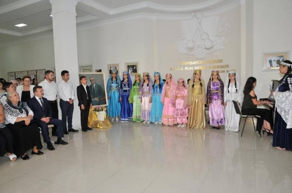 Sumqayıt Regional Mədəniyyət və Turizm İdarəsi silsilə tədbirlər keçirib - FOTOLAR Sumqayıt Regional Mədəniyyət və Turizm İdarəsi silsilə tədbirlər keçirib - FOTOLAR
