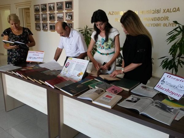 Sumqayıt Regional Mədəniyyət və Turizm İdarəsi silsilə tədbirlər keçirib - FOTOLAR Sumqayıt Regional Mədəniyyət və Turizm İdarəsi silsilə tədbirlər keçirib - FOTOLAR