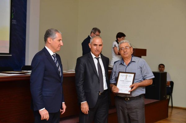 Sumqayıtda təltif olunan kimyaçılarla görüş keçirildi, 23 nəfərə isə… - FOTOLAR