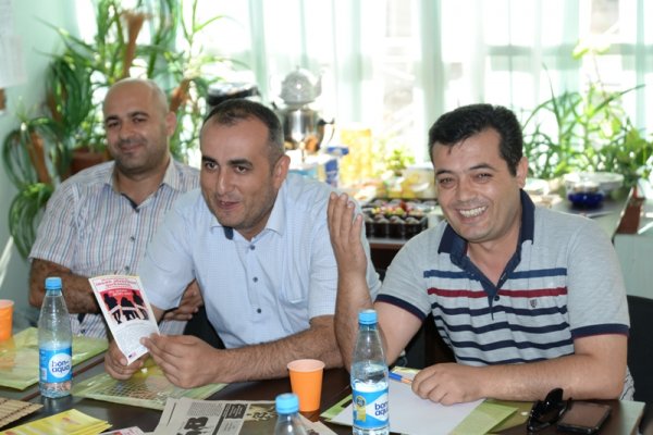 Sumqayıtda “İnsan alveri ilə mübarizədə media işçilərinin rolu” mövzusunda təlim keçirilib - FOTOLAR Sumqayıtda “İnsan alveri ilə mübarizədə media işçilərinin rolu” mövzusunda təlim keçirilib - FOTOLAR