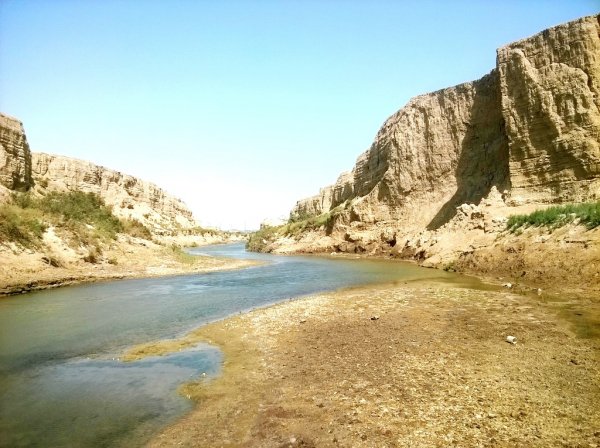 Sumqayıtda turizm üçün potensial məkan: Sumqayıt kanyonu - FOTOLAR Sumqayıtda turizm üçün potensial məkan: Sumqayıt kanyonu - FOTOLAR