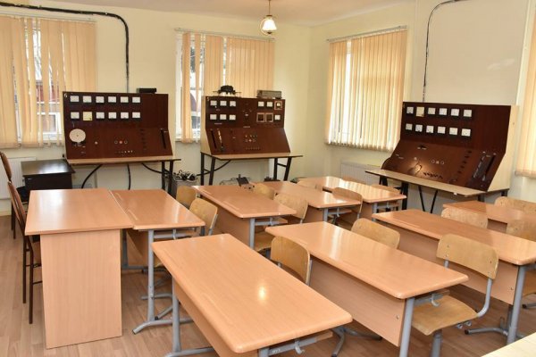Sumqayıt Dövlət Universiteti 55 illik yubileyinə belə hazırlaşır - FOTOLAR Sumqayıt Dövlət Universiteti 55 illik yubileyinə belə hazırlaşır - FOTOLAR