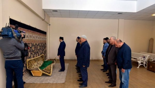 Lütfü Zadənin cənazə namazı qılınıb