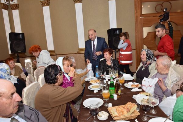 Beynəlxalq Ahıllar Günü Sumqayıtda qeyd olunub - FOTOLAR
