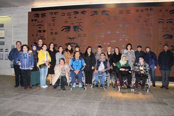 Əlilliyi olan şəxslərin ekskursiyaları yekunlaşdı - FOTO Əlilliyi olan şəxslərin ekskursiyaları yekunlaşdı - FOTO