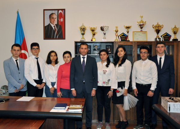 Sumqayıtda Prezident təqaüdçüləri ilə görüş keçirilib - FOTOLAR Sumqayıtda Prezident təqaüdçüləri ilə görüş keçirilib - FOTOLAR