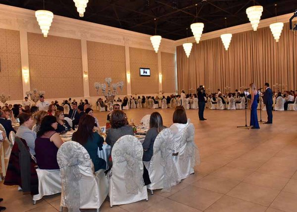 Sumqayıtda Beynəlxalq Müəllimlər Günü qeyd edilib – FOTOLAR