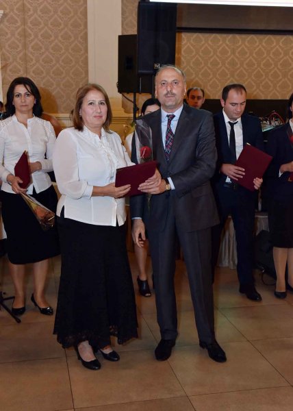 Sumqayıtda Beynəlxalq Müəllimlər Günü qeyd edilib – FOTOLAR