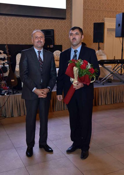 Sumqayıtda Beynəlxalq Müəllimlər Günü qeyd edilib – FOTOLAR