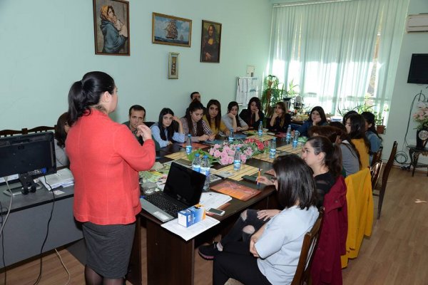 Sumqayıtda insan alveri ilə mübarizə sahəsində çalışacaq mütəxəssislər hazırlanır - FOTOLAR Sumqayıtda insan alveri ilə mübarizə sahəsində çalışacaq mütəxəssislər hazırlanır - FOTOLAR