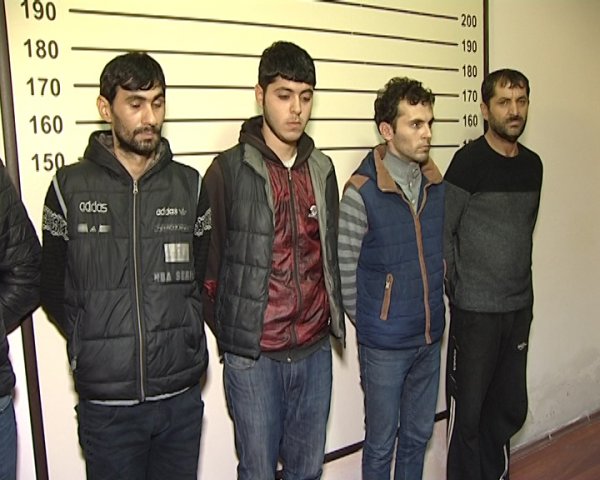 Sumqayıtda avtomobillərin ehtiyat hissələrini oğurlayan ata və oğlu tutulub