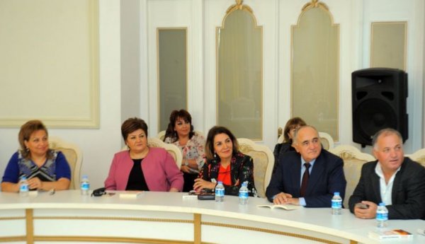 “Akademikin son əsəri” təqdim edildi - FOTOLAR “Akademikin son əsəri” təqdim edildi - FOTOLAR