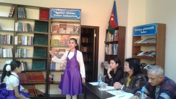 Sumqayıtda aprel şəhidi Əbdülməcid Axundovun xatirəsi anılıb - FOTOLAR