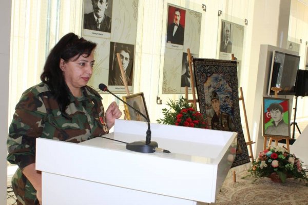 Sumqayıtda aprel şəhidi Əbdülməcid Axundovun xatirəsi anılıb - FOTOLAR