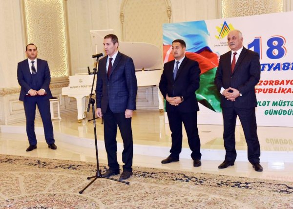 Sumqayıtda Dövlət Müstəqilliyi günü qeyd olundu - FOTOLAR 