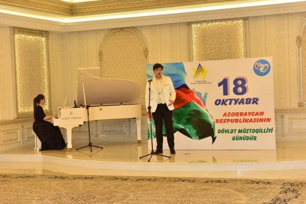 Sumqayıtda Dövlət Müstəqilliyi günü qeyd olundu - FOTOLAR 