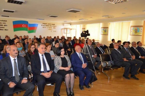 Sumqayıtın mədəniyyət müəssisələrində Dövlət Müstəqilliyi günü münasibətilə silsilə tədbirlər keçirilib - FOTOLAR
